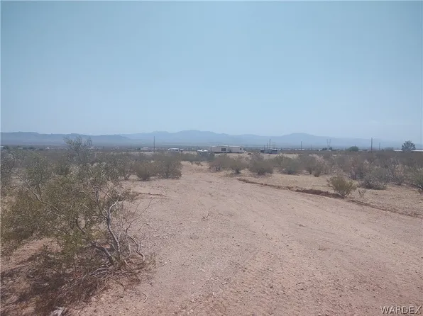 1950 S Elfrida Road, Golden Valley, AZ 86413