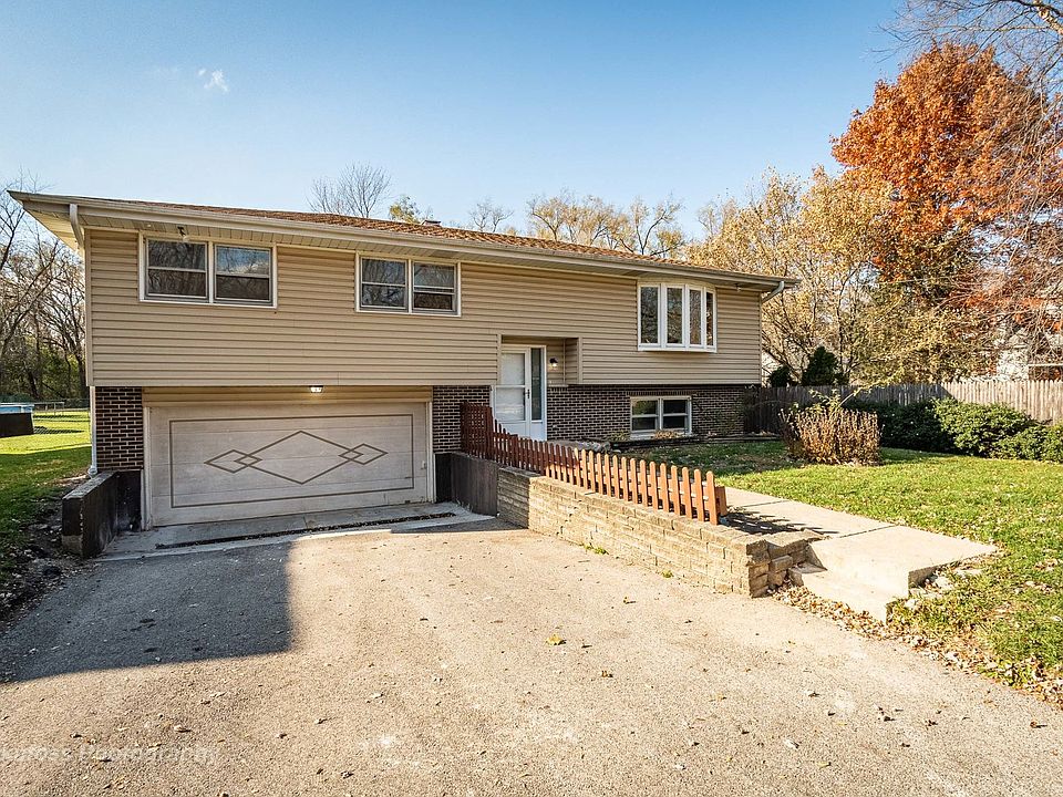 1st image of 3S240 Home Ave