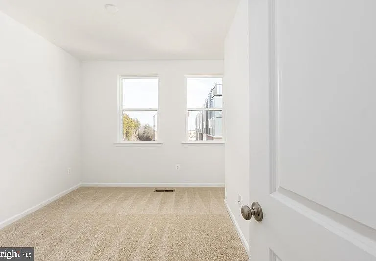 2514 Neabsco Common Pl — Photo 23
