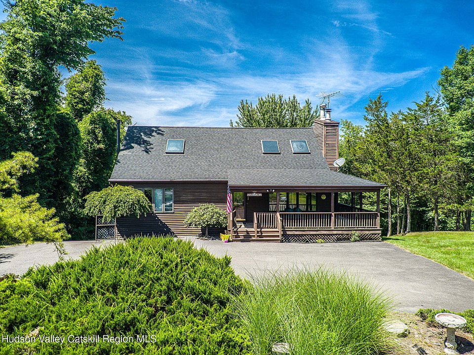 1st image of 12 Dutchman Drive