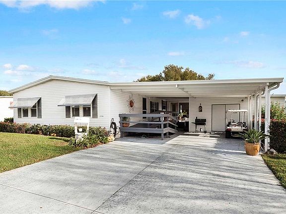 3rd image of 2718 Lake Grassmere Cir #1879