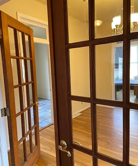 3425 Bryant St — Photo 14