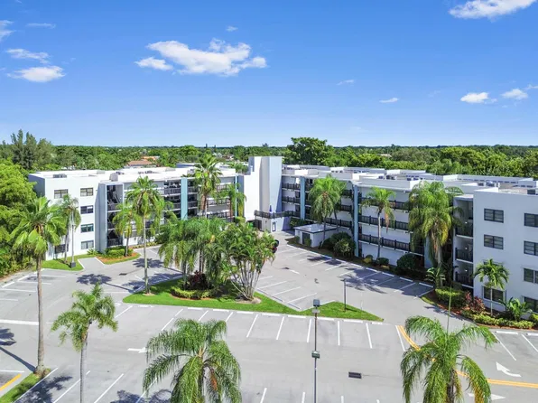 1021 Mockingbird Lane #415, Plantation, FL 33324