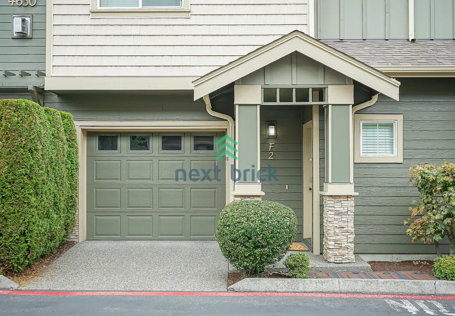"Spacious 4-Bedroom Retreat with Cozy Fireplace in Renton - Perfect for Families!" — Photo 2