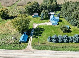 319 Four Corners Rd SE, Waukon, IA 52172