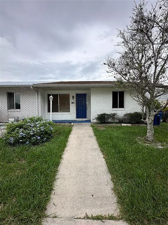2 bed, 2.0 bath, 1029 sqft, $1,200 — Photo 1