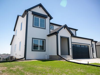 4829 Cornice Loop, Bismarck, ND, 58503