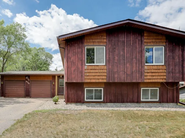 472 Lawrence St, Prescott, WI 54021