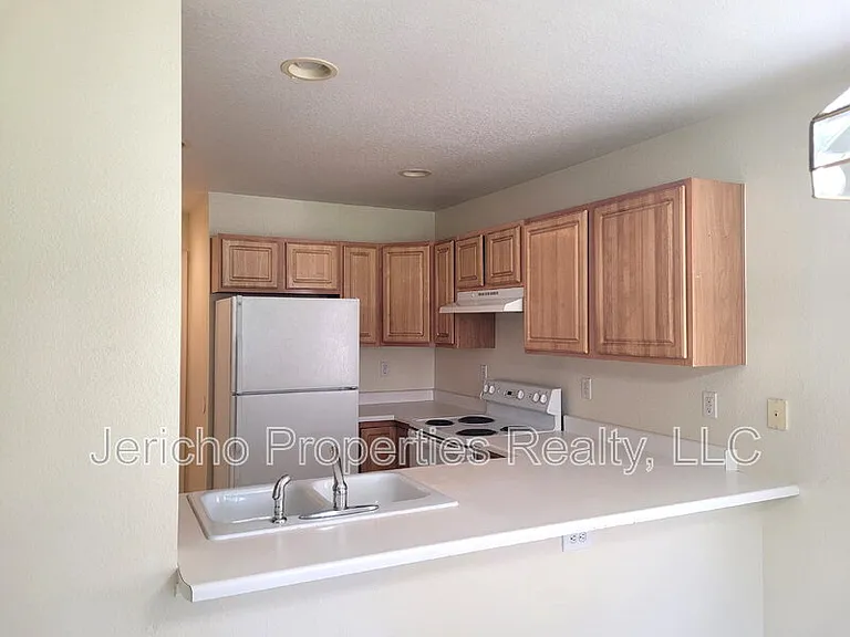 5215 Dudley St — Photo 7