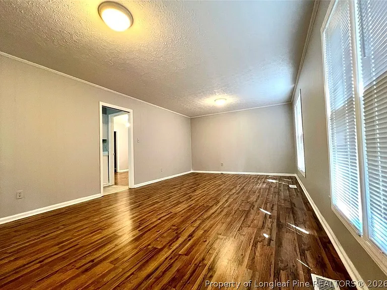 7013 Darnell St — Photo 31