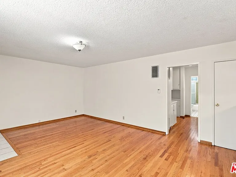 3720 Vinton Ave #3 — Photo 3