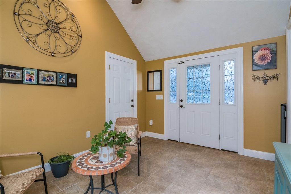 435 Converse St, Longmeadow, MA - View 3