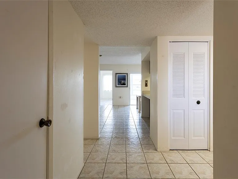 3840 Staysail Ln #3840 — Photo 6