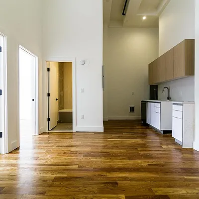 Rented by Nooklyn NYC LLC | media 24