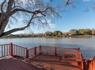 1307 Meadowlark Ln, Sugar Land, TX 77478
