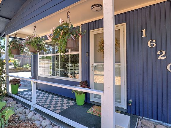 4th image of 16203 SE Petrovitsky Road