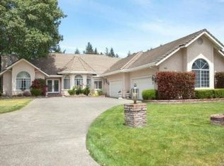 2101 Turnberry Ct, Santa Rosa, CA 95403