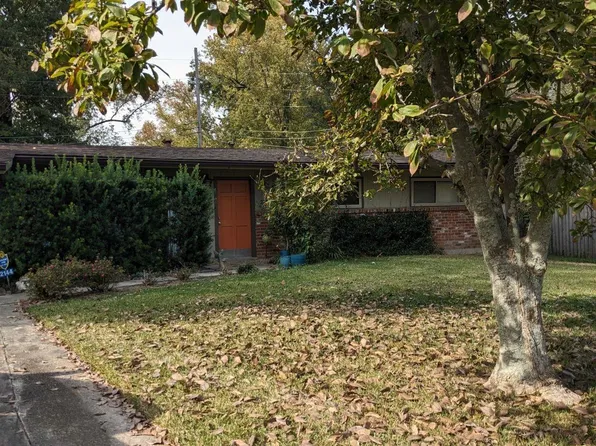 2144 E Contour Dr, Baton Rouge, LA 70809