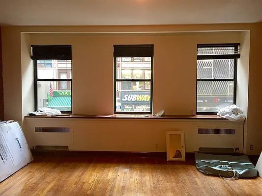 Rented by Urban Real Estate Inc | media 20