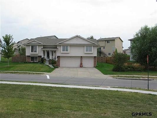 1st image of 4211 Heartland Dr