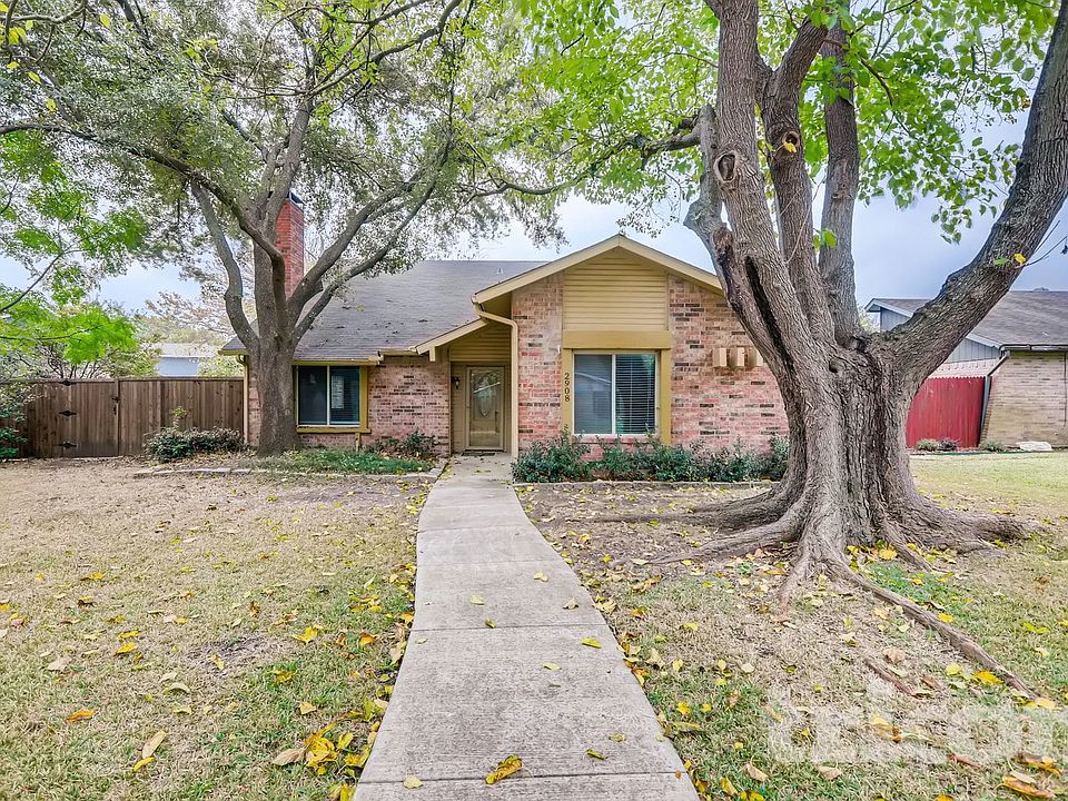 1st image of 2908 Lemmontree Ln