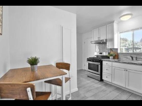 5th image of 756 N 16th St #758