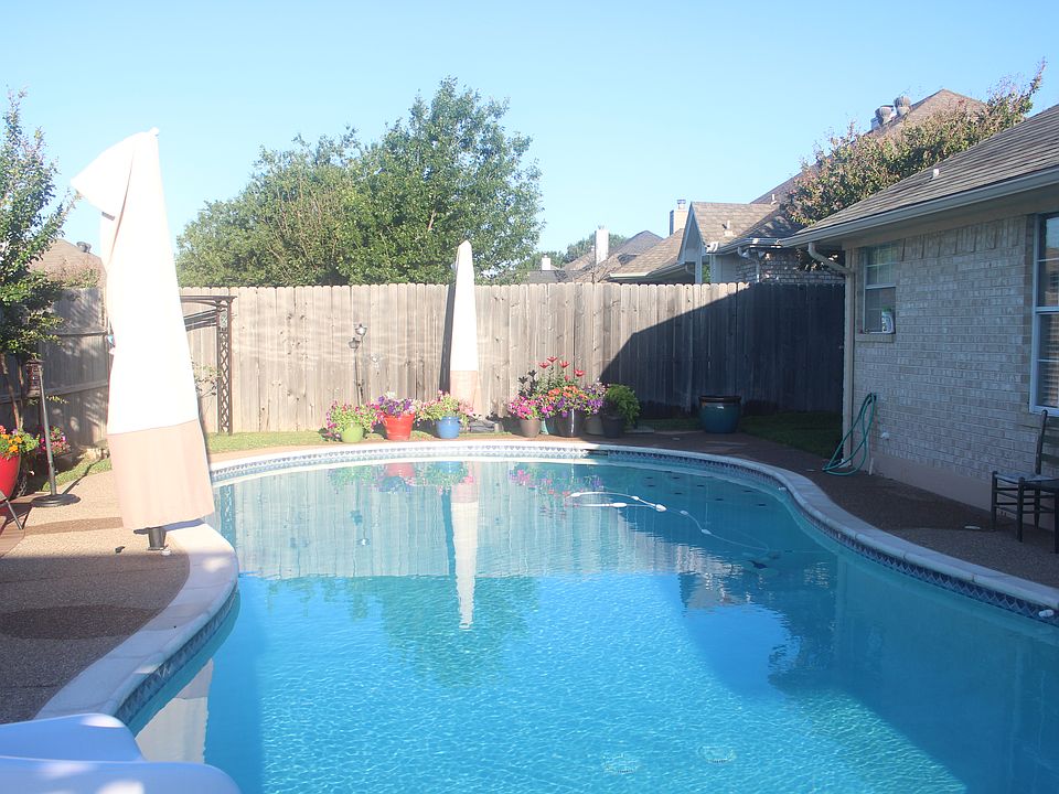 1st image of 1023 Hillwood Dr