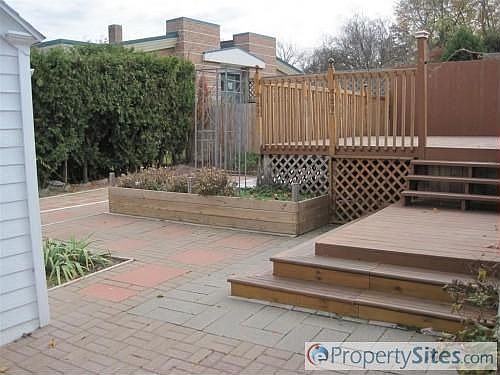 2nd image of 1138 Lakeside Dr SE
