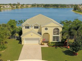 103 Devonshire Cir, Royal Palm Beach, FL 33414