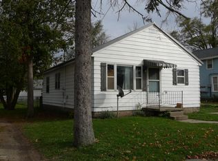 14 S 1st St NE, Cedar Springs, MI 49319