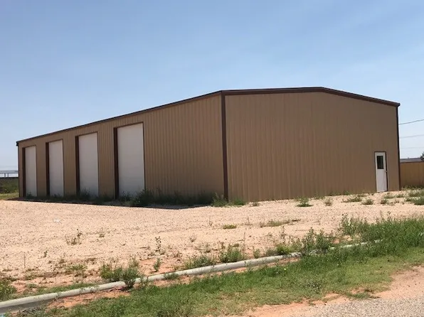 1105 SW 2nd St #1, Andrews, TX 79714