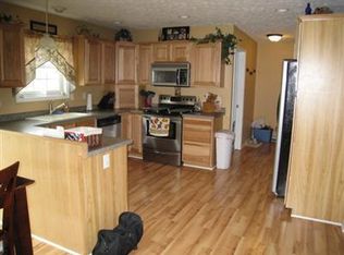 23411 Ackley Rd, Bellevue, MI 49021