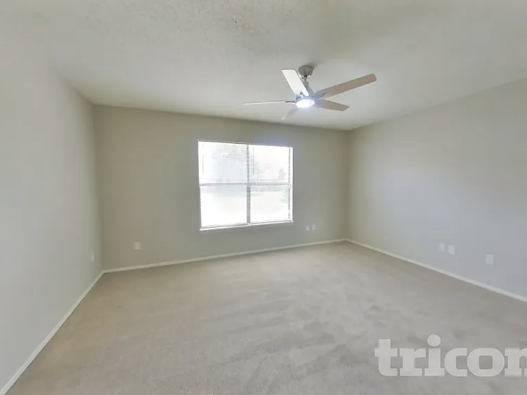 8008 Windy Hill Way — Photo 7