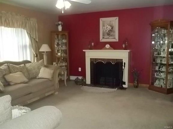 5th image of 822 Abbey Ave