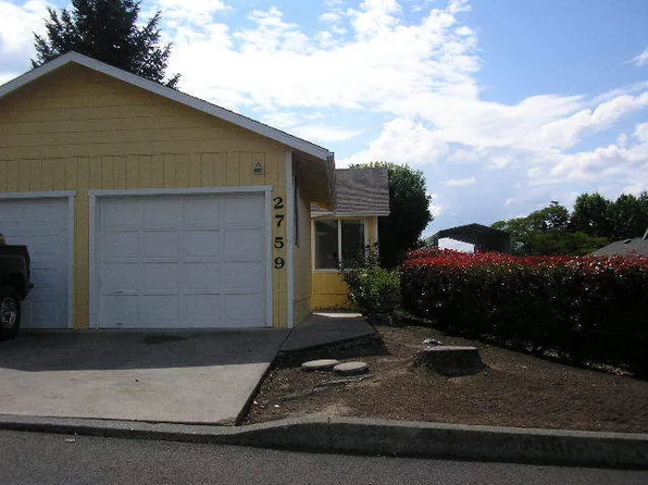 2759 W Lorraine Ave, Roseburg, OR 97471
