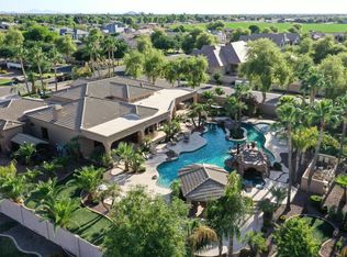 2112 E Sanoque Ct, Gilbert, AZ 85298