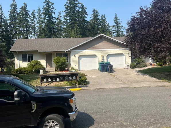 2417 Club Ct, Mount Vernon, WA 98273