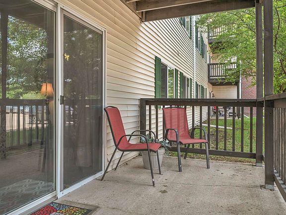 2nd image of 664 Terrace Park Blvd APT 9
