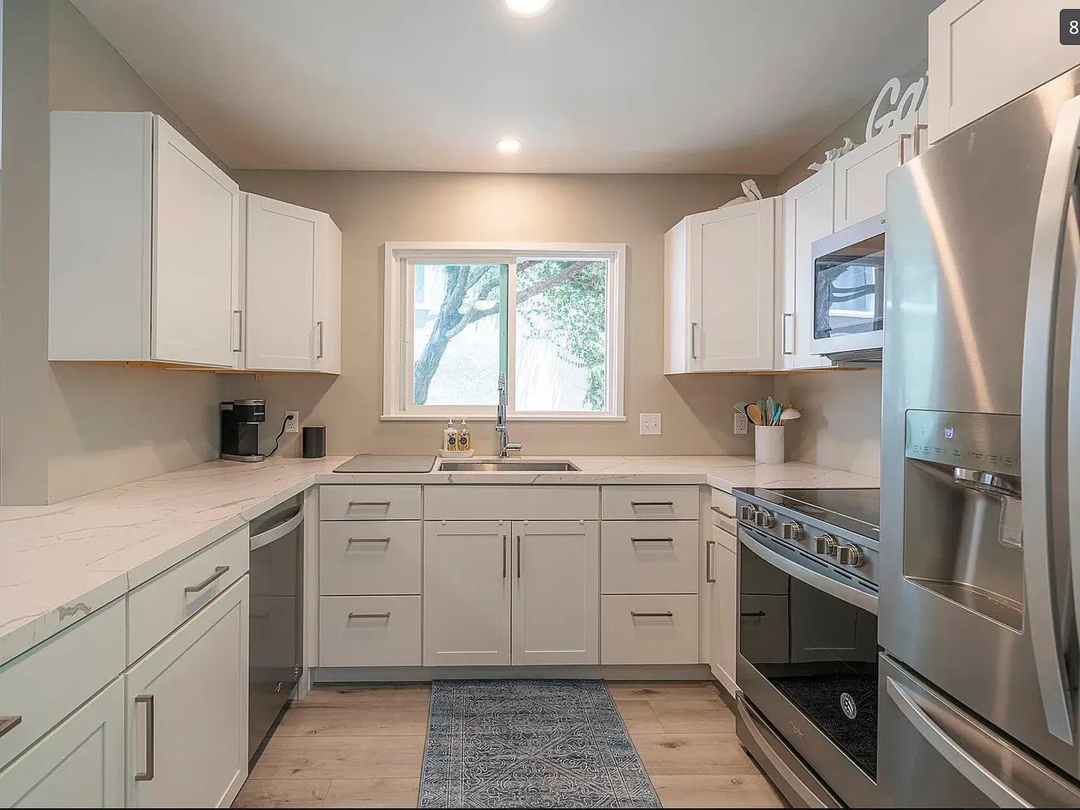 1838 Palm Dr — Photo 3