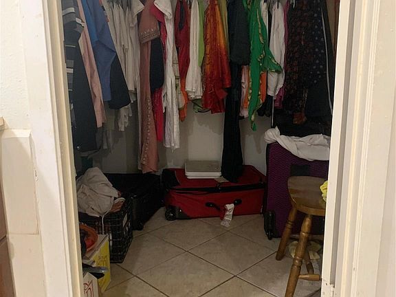 5th image of 10514 Clear Cove Ln