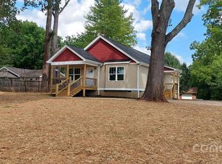 89 Israel Rd, Candler, NC 28715