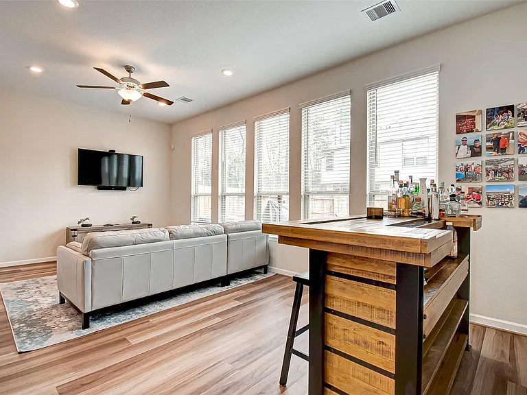 617 Aspen Falls Ct — Photo 7