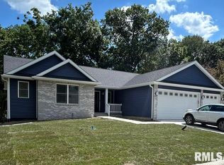 2308 Chesapeake Lndg, Springfield, IL 62712