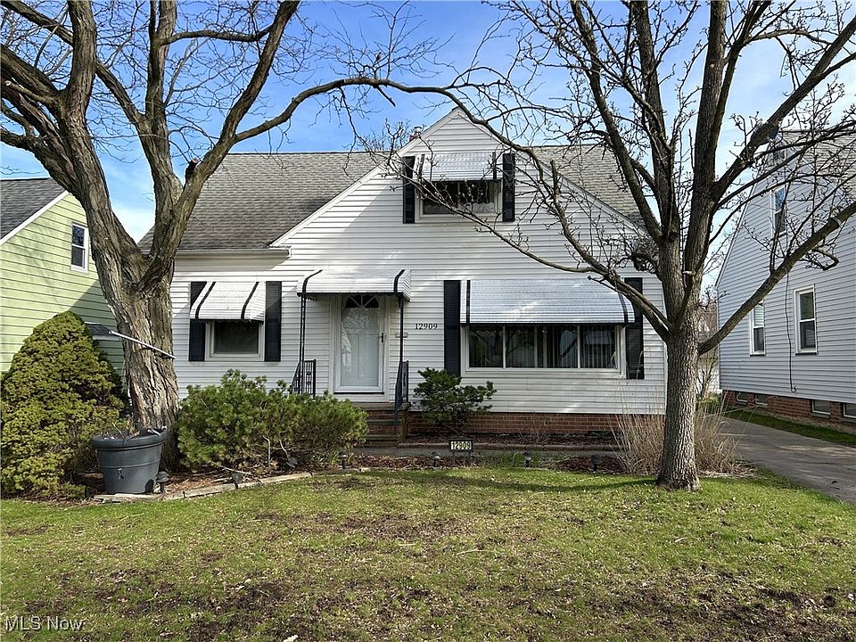 1st image of 12909 Oak St