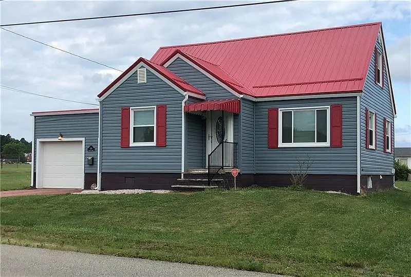 109 Roberts St photo 1