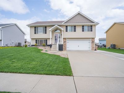 303 Filmore Ave SE, Bondurant, IA, 50035