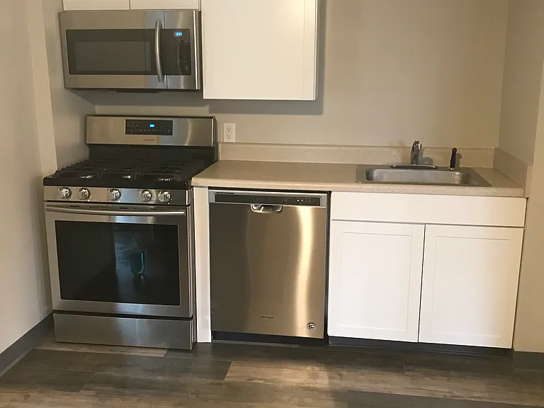 2614 Belmont Blvd #4 — Photo 4