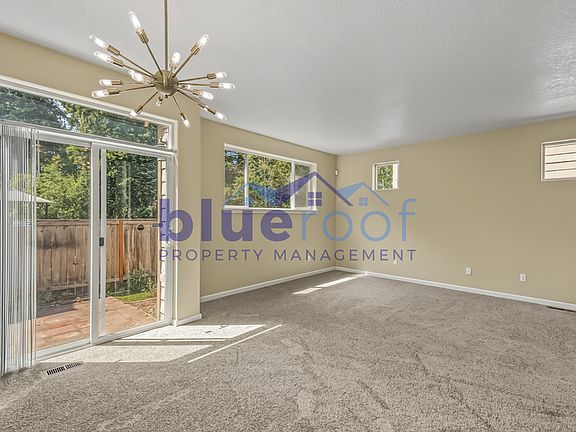 5th image of 20959 SW Edgemont St