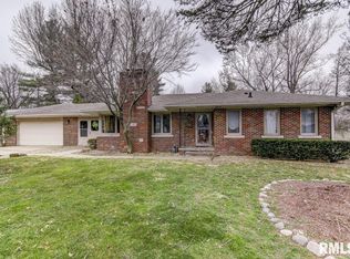 177 Circle Dr, Springfield, IL 62703