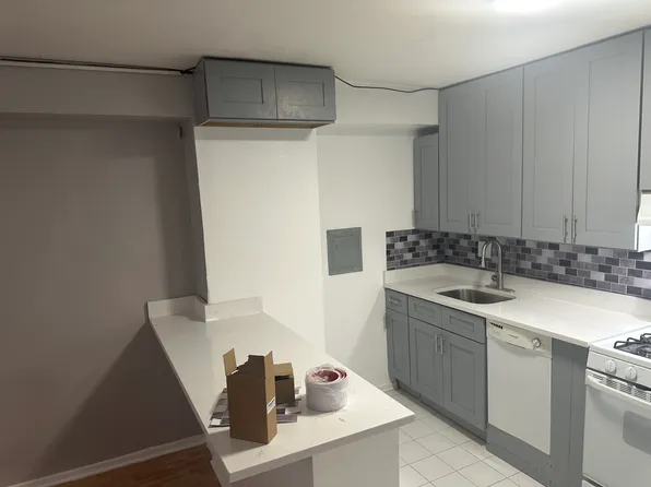 3950 N Lake Shore Dr APT 522, Chicago, IL 60613